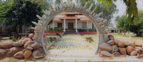 Raj Kuteera